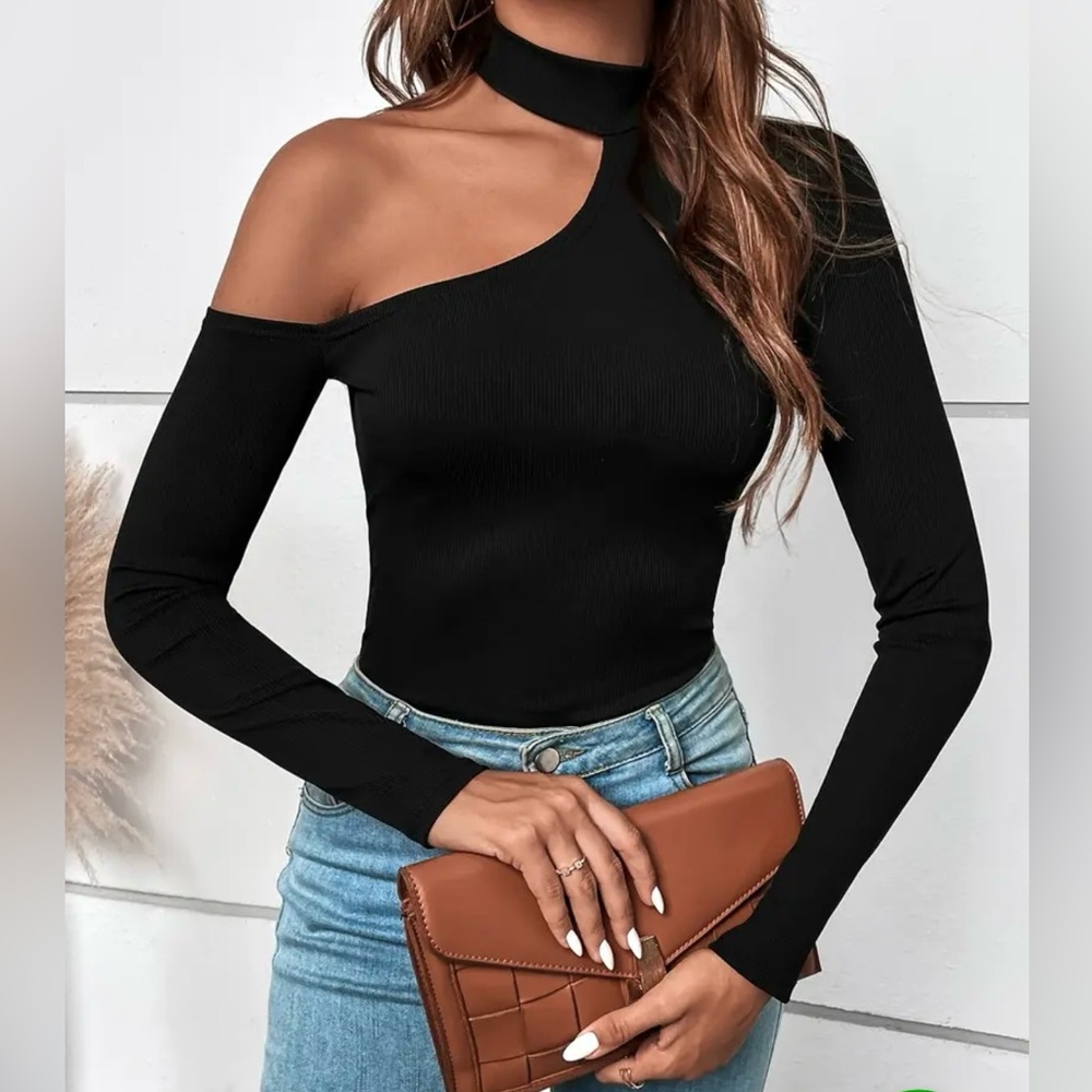 Sexy Black Asymmetrical One-Shoulder Long Sleeve Top size Large - Picture 3 of 9